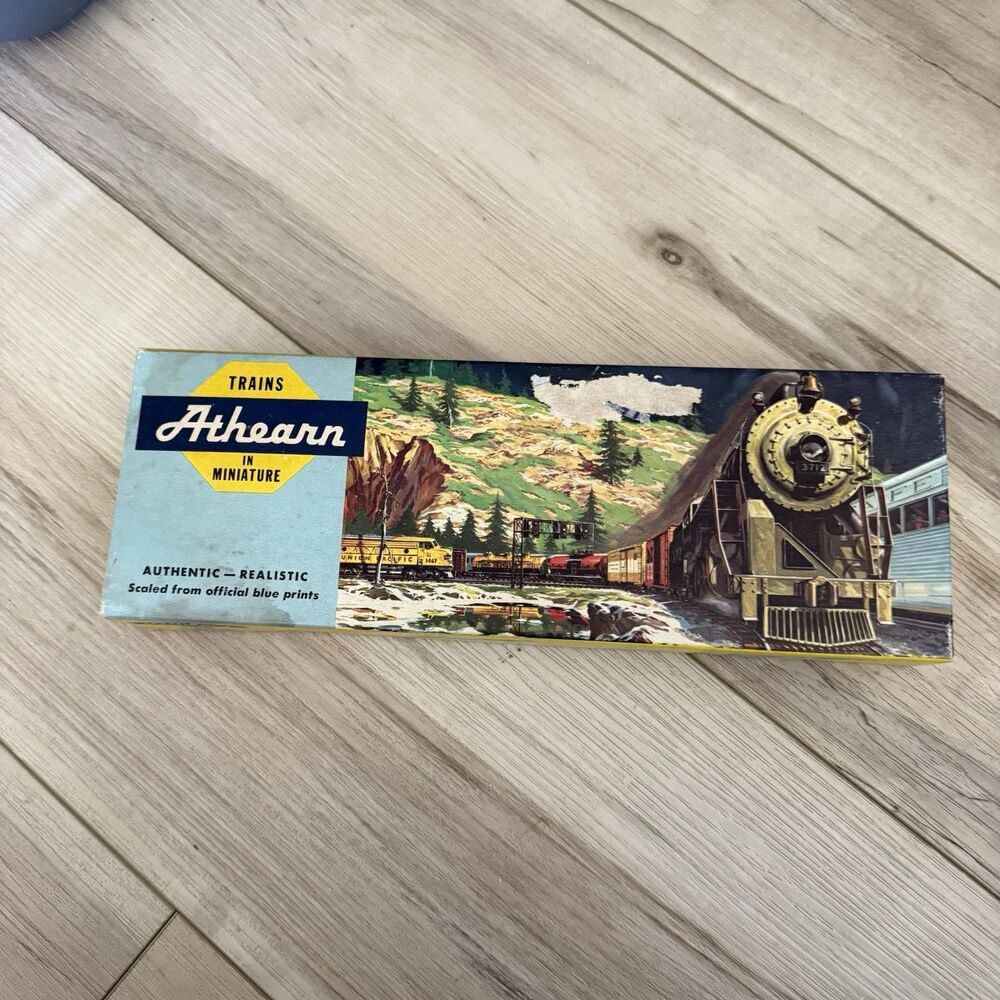 Athearn Trains In Miniature HO Chessie System B&O Hopper Car 2753